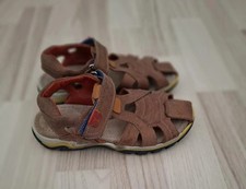 Rondinella , Sandalen für