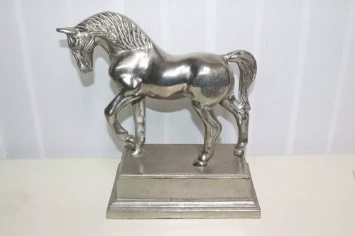 Skulptur figur pferd - /, ,