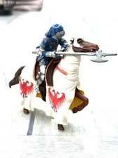 Ritter Mit Lanze Auf Pferd