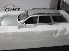 Otto 1:18- Mercedes S124 E36 AMG T-Modell silber  in OVP  *OT889* Stern fehlt *
