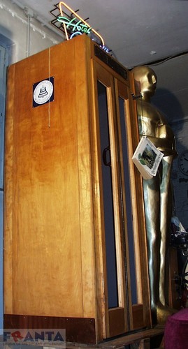 Telefonzelle indoor holz - telefonzelle,