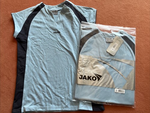 Trikotsatz - , (15)