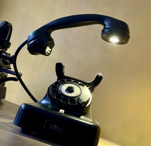 W38 bakelit telefon - bakelit,