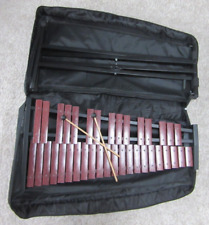 Stagg XYLO-SET 37 SYN BK 37-Klabgstäbe Desktop-Xylophon-Set mit Stativ + Tasche