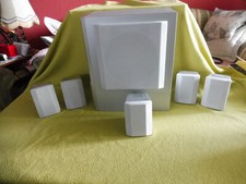 Universum im Set - 5 Lautsprecher und Subwoofer z.B. f. DVD-DR-1030