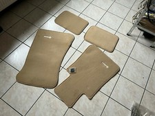 NEU NOS Original Mercedes W107 R107 C107 Fussmatten CREME L+R Floor Mats OEM