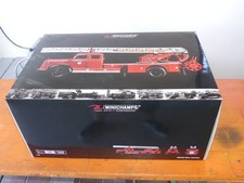 NUR OVP!!! Minichamps 1:18 Mercedes-Benz L 6600 DL30 Feuerwehr Limited Edition