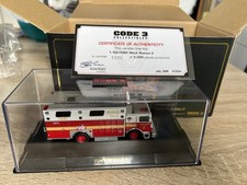 Code 3 FDNY Mack Rescue 2 1:64