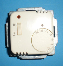 BUSCH-JAEGER Reflex SI  Raumtemperaturregler 1024-212 cremeweiß