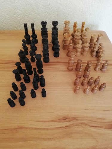 Alte schach figuren holz - schach,