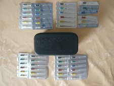 Endobox mit K-Feilen und Bohrern