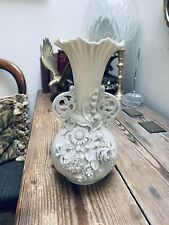 Belleek Princess Vase mit Rose