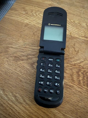 Motorola v3688 vintage - motorola,