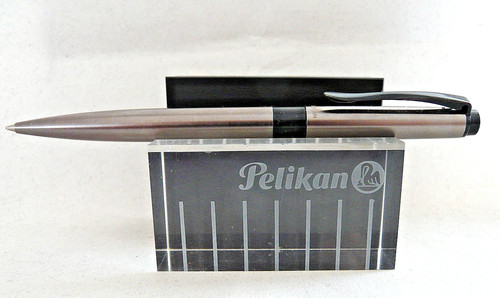Pelikan celebry k560 - pelikan,
