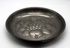 X-330 Bezaubernde, kleine Zinnschale mit schönem Obstmotiv