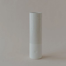 EULENSCHNITT VASE AUS STEINGUT