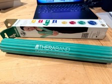 Thera Band flexibler Übungsstab, mittel Grün. Neuwertig.