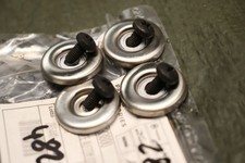 4x Schauben + Kappen 482282 für SM06 Auspuff Hitzeschutzblende Runner 125 180 2t