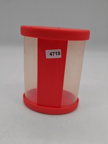 Tupperware - ,