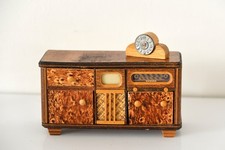 Musikschränkchen mit TV