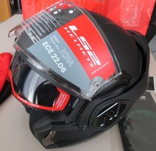 LS2 ADVANT MATT BLACK - Klapp