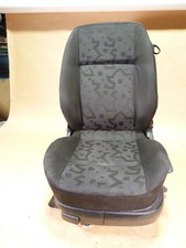 Fahrersitz Sitz vorne links VW Golf 4 1J 3 Türer