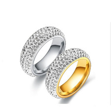 EDELSTAHL Ring mit Steinen