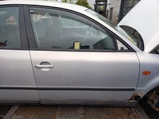 VW Passat 3B original Tür