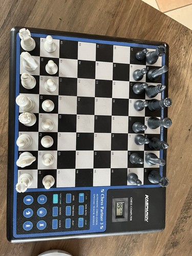 Kasparov chess partner - kasparov, 3
