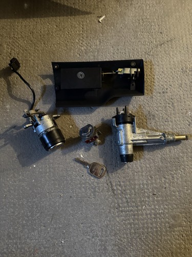Audi 100 schlosssatz - s4,