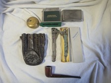 Verschiedene alte Raucherutensilien