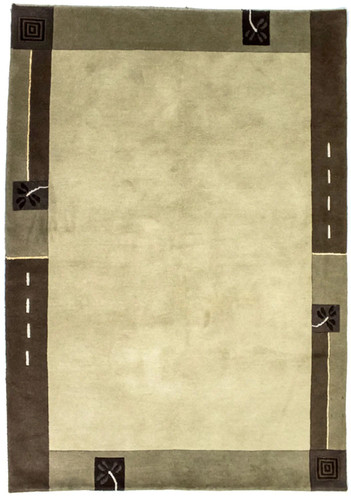 Modern carpet hand knotted