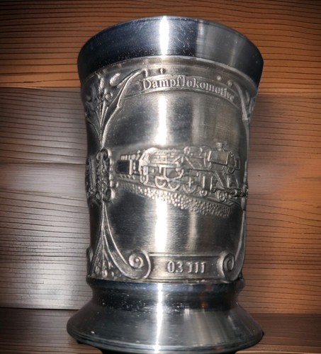 Zwei kleine schnapsbecher - zwei, zinn