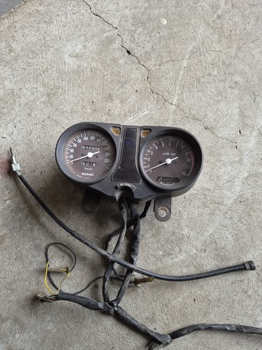 Suzuki 850 1000 cockpit - gs,