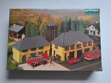 Primex H0 1703 Feuerwache NEU in Folie Feuerwehr-Haus mit Schlauchturm HO
