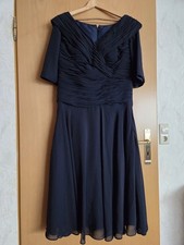 Abend -oder Cocktailkleid