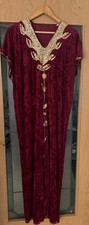 Roter Samt Kaftan
