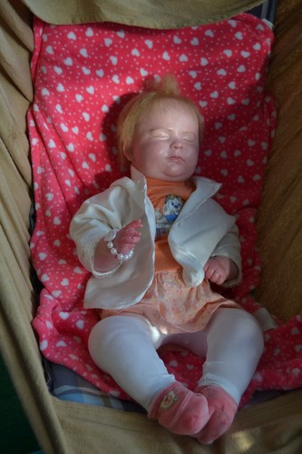 Eveline sucht mami sie - sucht, mami,