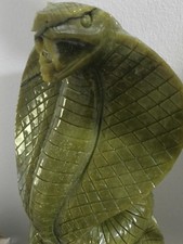 Schöne große grüne Jade Kobra Höhle 43 cm hoch 4,1 kg
