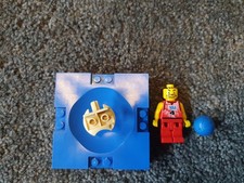 Lego nba044 - Mini Figur - Basketball - NBA Spieler Nummer 4 plus Zubehör