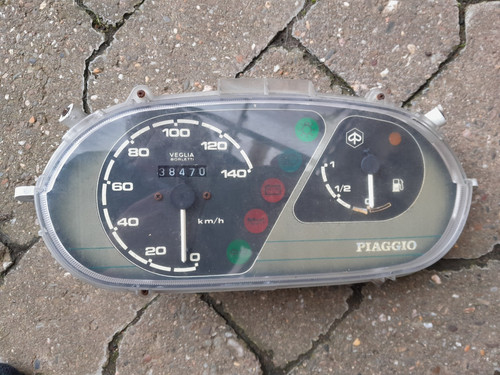 Piaggio skr 125 tacho - skr,