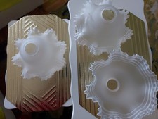 Selten: 4 x Lampen-Ersatzglas art deco aus Italien, Milchglas, ca. 45 Jahre alt 