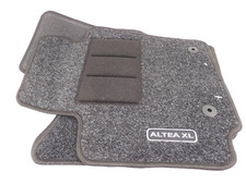 (S81) SEAT ALTEA XL Satz Fussmatten Velours 4-teilig