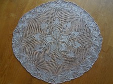 Tischdecke - gestrickte