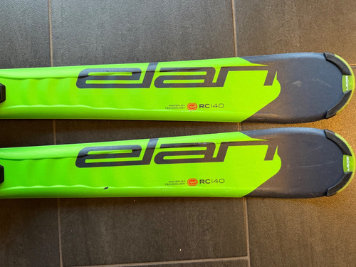 Elan race 40 - rc, !40
