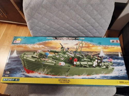 Cobi 4825 patrol torpedo - cobi,
