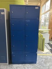 C+P Schließfachschrank 10 Fächer blau 80cm breit abschließbar