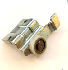 * 1 USM Haller Rolle für Auszug Schlitten HR Schienen * gebraucht *