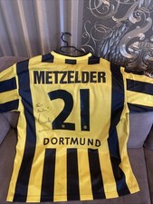 Original getragenes BVB-Trikot von Christoph Metzelder (2001/2002)
