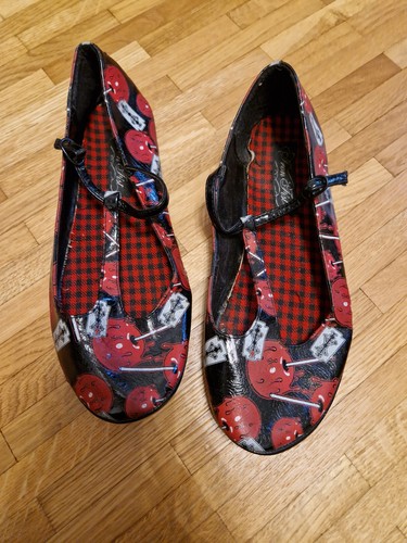 Ballerinas iron fist - fist,, razors